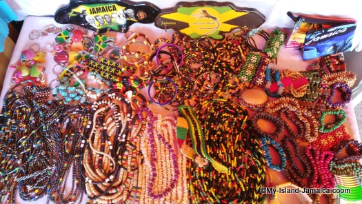 jamaican_craft_market_beads_and_shells