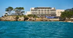 Naturists often struggle to find clothing-optional resorts. Grand Lido Negril gives you the privacy to be as bare as you dare on your tropical getaway.