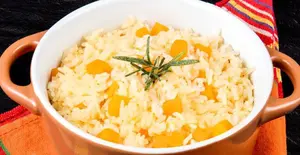 Jamaicans love rice but sometimes we make things a little more interesting. The solution, creating delicious dishes like Jamaican Pumpkin Rice. 