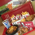 KFC Jamaica has been and continues to be a leading fast food restaurant in Jamaica. Next time you visit, grab a bite and see if you agree it is among the best!