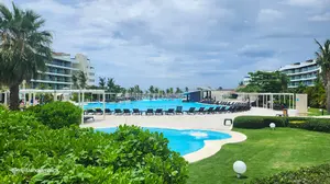 ocean-coral-spring-jamaica-pool-property