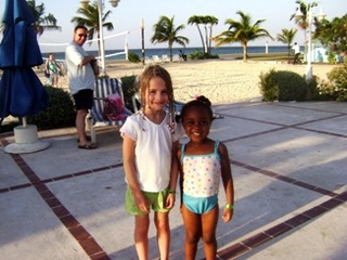 sunset_jamaica_grande_leah_and_new_friend