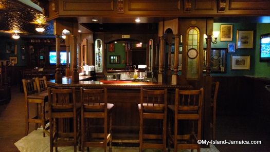 Sandals_MontegoBay_english_pub