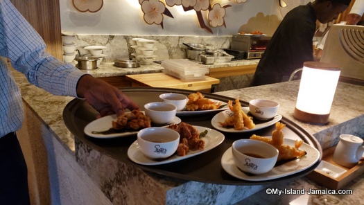 Sandals_MontegoBay_finger_foods_at_sushi
