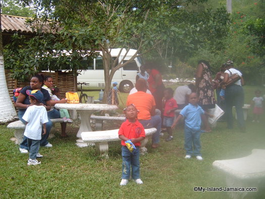 animal_farm_2007_kids animal_farm_2007_kids