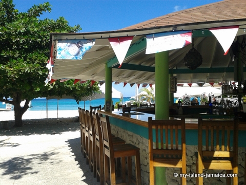 conrwall beach restaurant