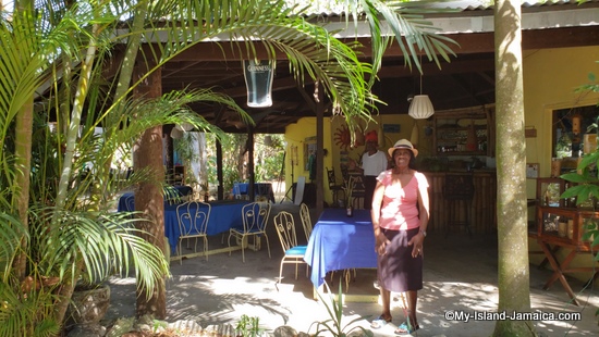 calico_jacks_pirate_shack_negril_welcome_at_half_moon_bay