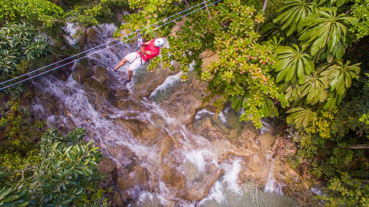 chukka_zipline_over_dunns_river_falls.jpg