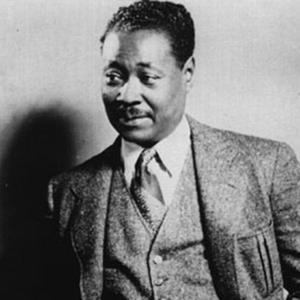 A brief bio of our own Jamaican poet, Claude McKay who began writing poetry as a schoolboy.