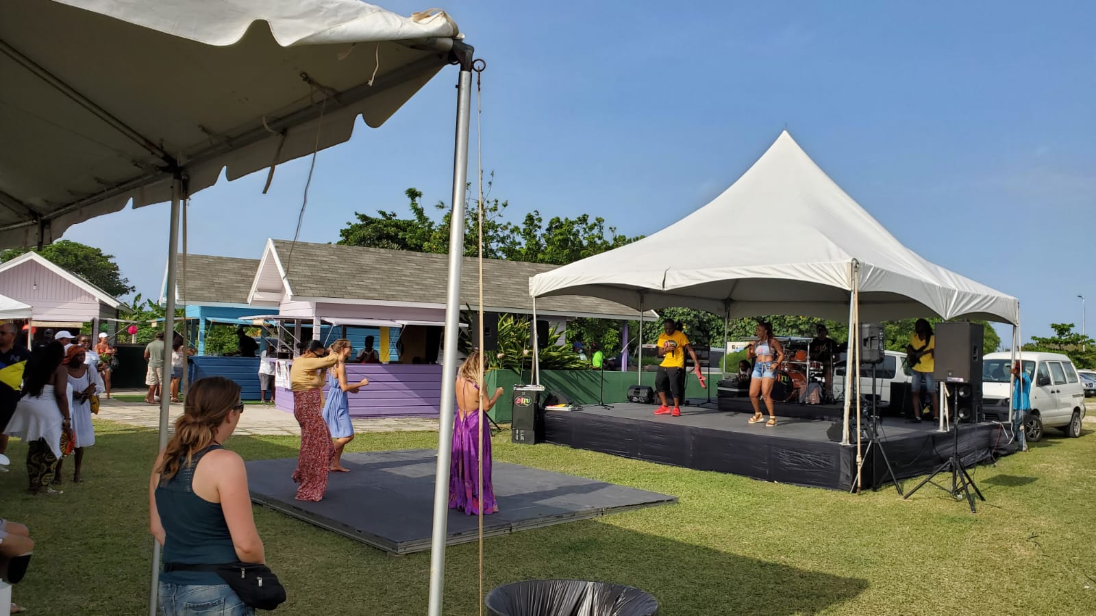 Art Shows In Jamaica | Mainstage At Conu'co Market