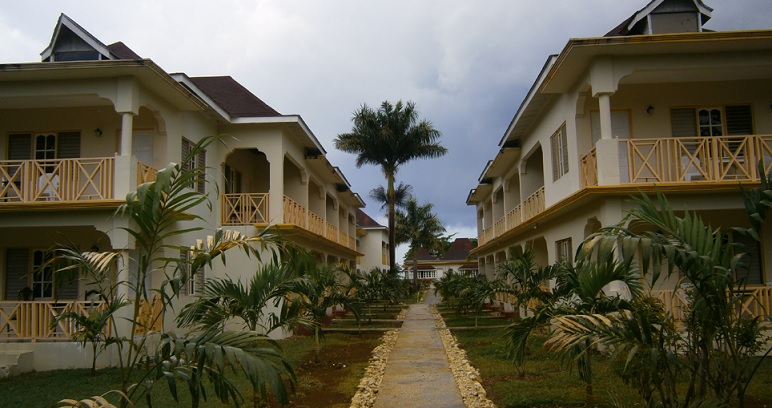coral_seas_beach_resort_negril
