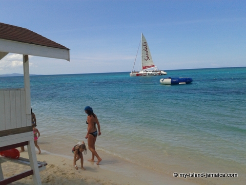 Cornwall Beach In Montego Bay Pictures Video Having A Sorbet At Cornwall Beach