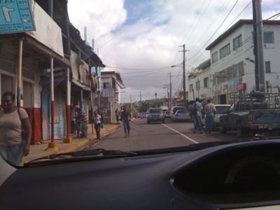 dude dragging rebar down the middle of a 4-lane jamaican highway :D