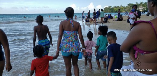 dunns_river_falls_beach_photo_kerry