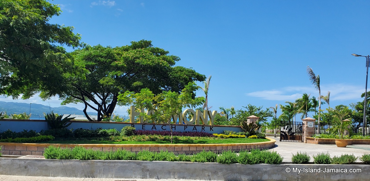 harmony_beach_park_montego_bay_jamaica