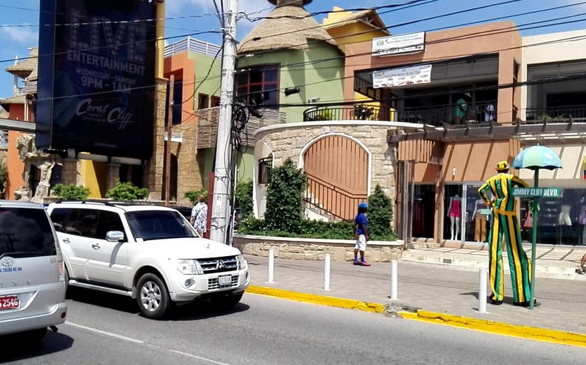 hip_strip_montego_bay_attractions