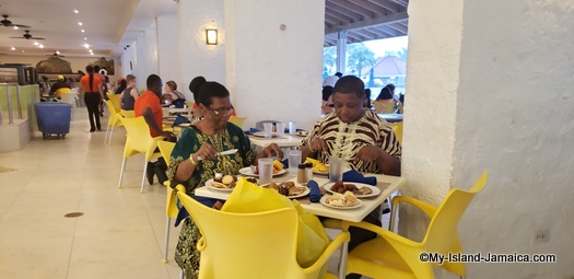 holiday_inn_montego_bay_walker_family