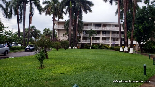 Holiday Inn Resorts | Affordable Jamaican All Inclusive Resorts