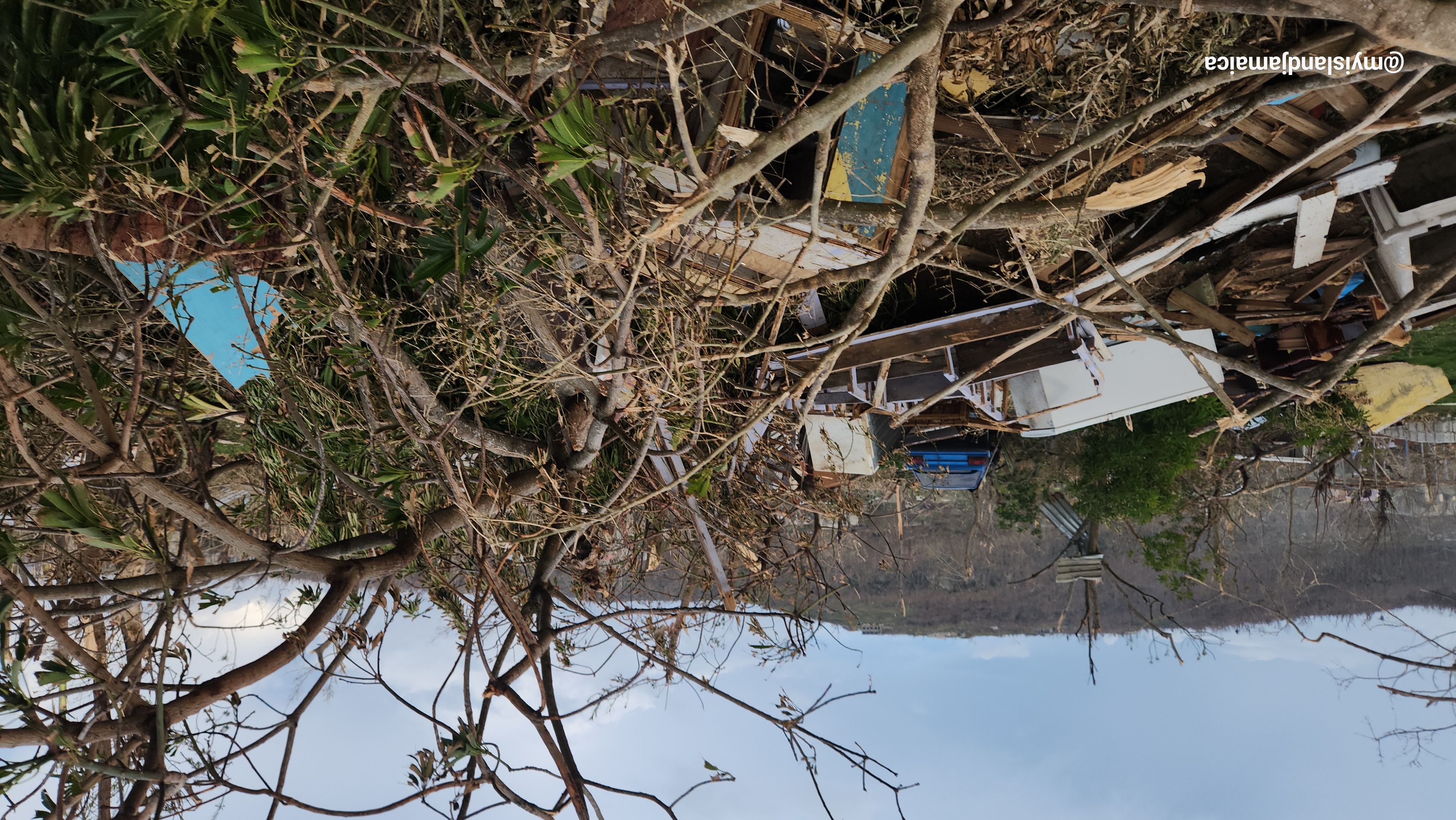 hurricane melissa in Jamaica beeston spring community