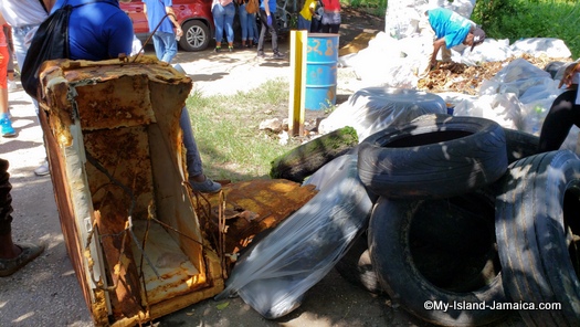 international_coastal_cleanup_day_jamaica_old_fridge_debris_garbage