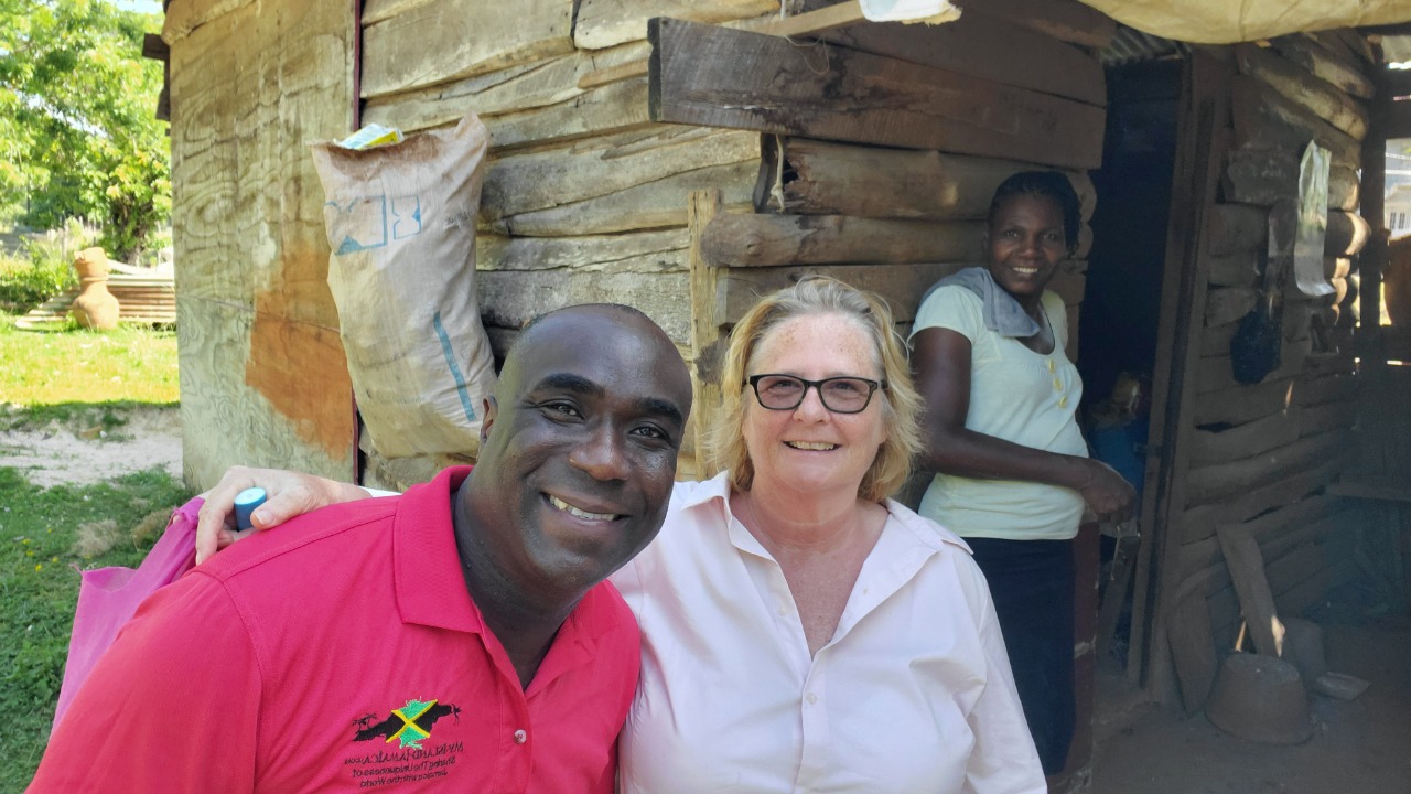 Isaiah Unique Clay Pots - Bridgette And Wellesley