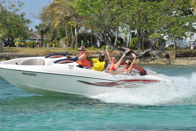 Jamaica Water Sports - Having Fun