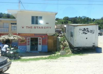 Chenoghetts Restaurant & Grill