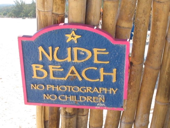 jamaica_nude_sign