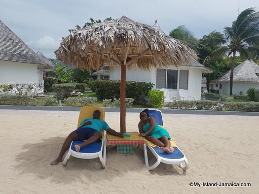 Airbnb vs All-Inclusive Resorts in Jamaica