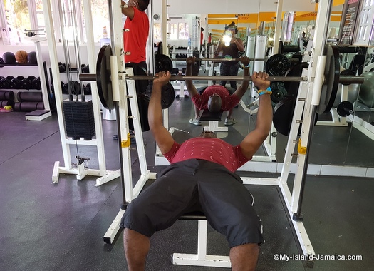 jamaica_vacation_wellesley_anniversary_2018_gym_at_decameron_lifting