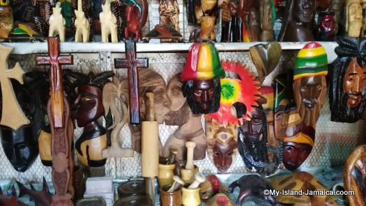 jamaican_craft_market_wood_carvings jamaican_craft_market_wood_carvings