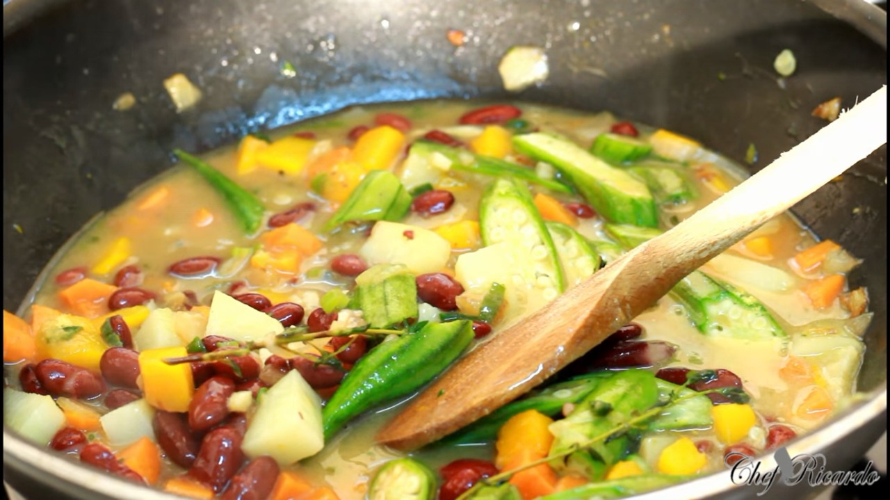 Jamaican Stew | Ital Stew (Photo: Chef Ricardo - Youtube)