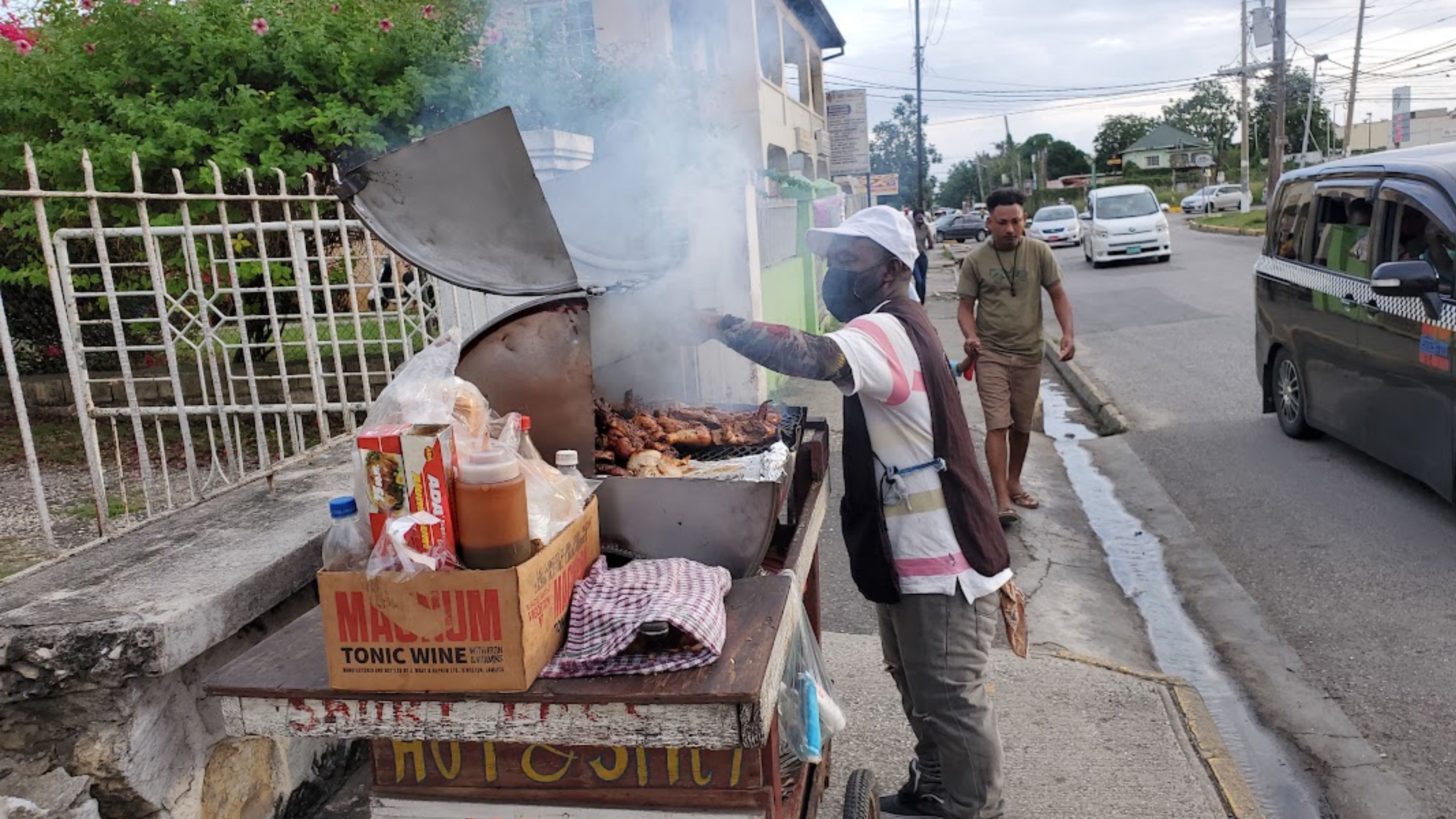 jamaican_jerk_chicken_sav_street_food-in_jamaica