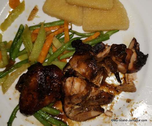 Here is a quick and easy, yet delectable Jamaican jerk chicken recipe.