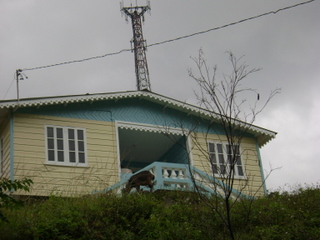 jamaican_photos_house_on_hill