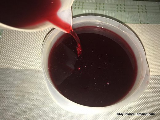 jamaican_sorrel_pouring_straining