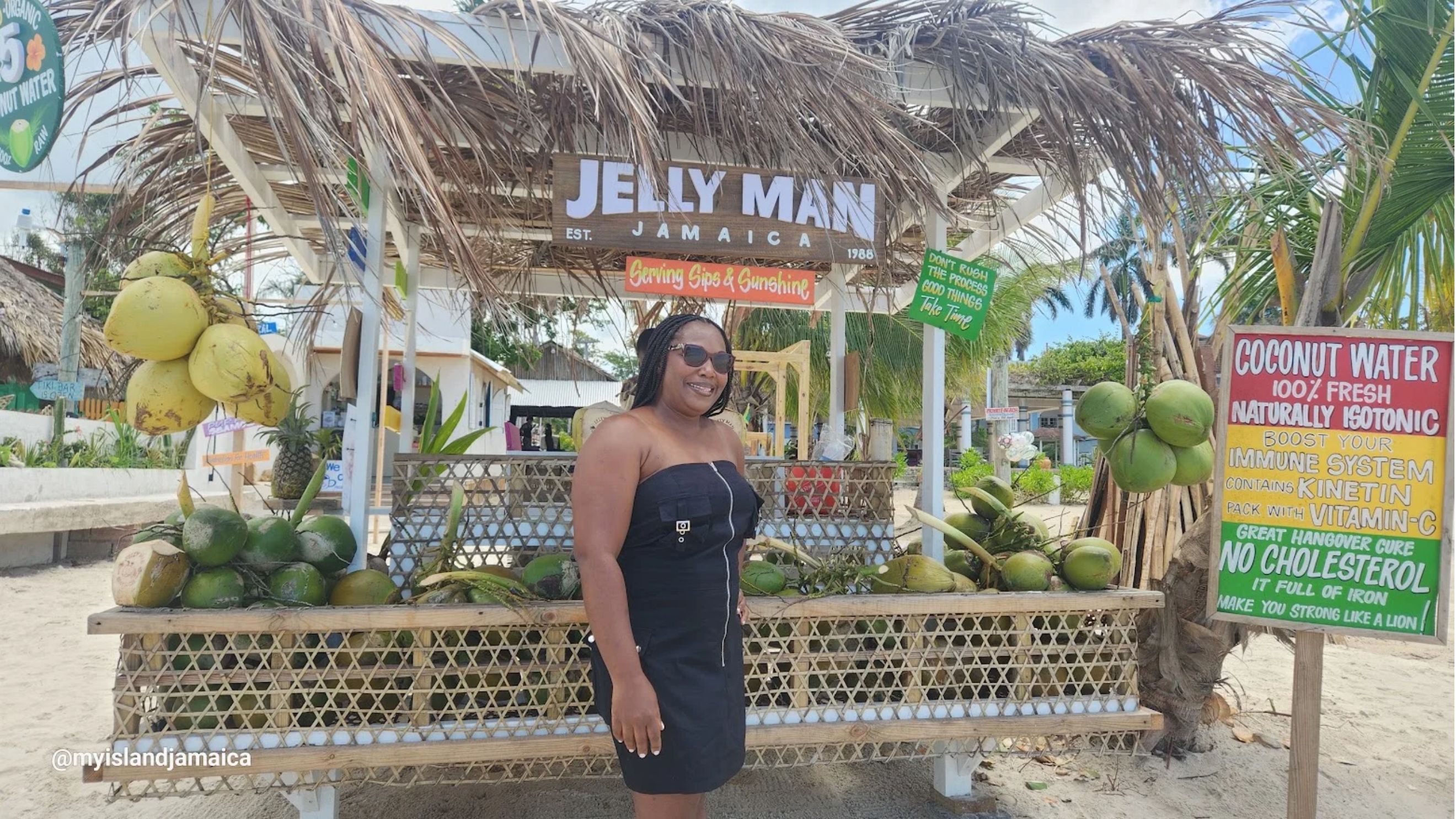 jellyman_and_fruits_in_jamaica jellyman_and_fruits_in_jamaica