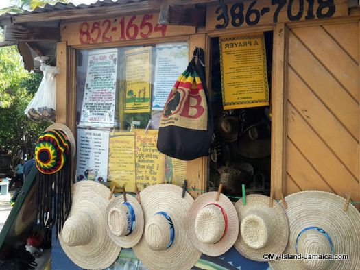 little_ochie_jamaica_gift_shop