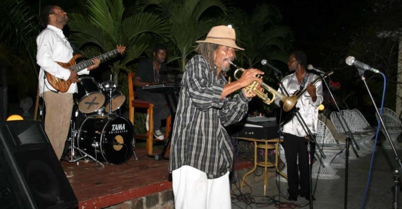 You’ve found reggae! Welcome! What are some must listen reggae songs for beginners? Here is a list of 20!