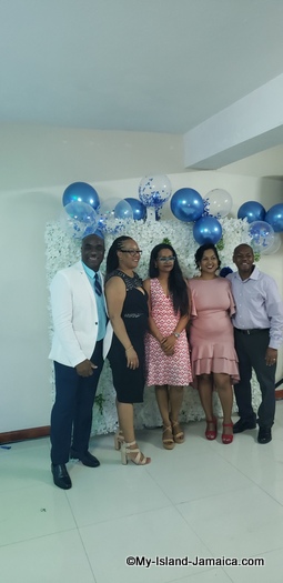 mannings_reunion_5_crimson