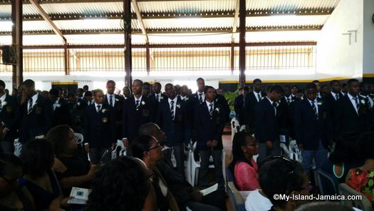 munro_college_jamaica_graduating_class_2016