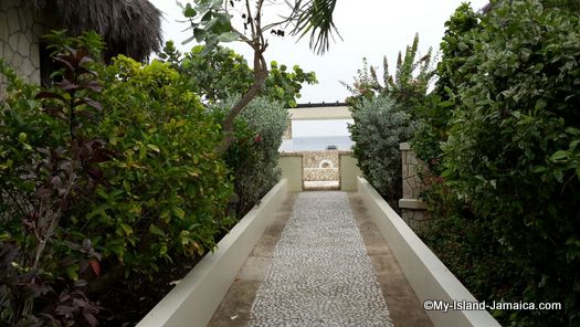 negril_jamaica_resorts_the_spa_retreat_hotel_serenity