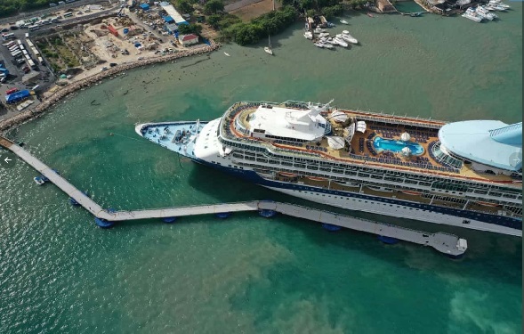 port_royal_cruise_port_terminal_Marella_Discovery_jan_20_2020