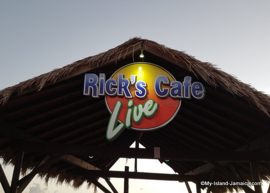 ricks_cafe_jamaica_live_stage