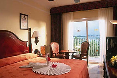 riu_resort_jamaica_negril_bedroom