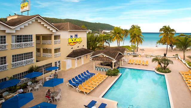 Where in Jamaica do I stay at a reasonable cost? That is a stone’s throw away from the best fun and excitement? The answer: Rooms Jamaica aka Rooms On The Beach