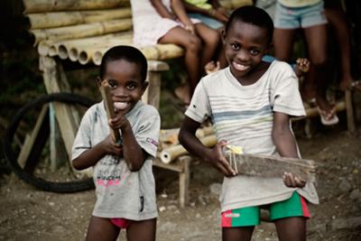 <b> <font color=red>Photo Contest Entry #2</font></b><br>Rubber Band Guns