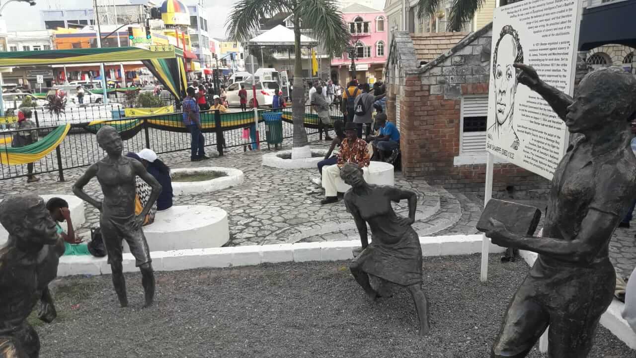 sam sharpe statue in montego bay preaching