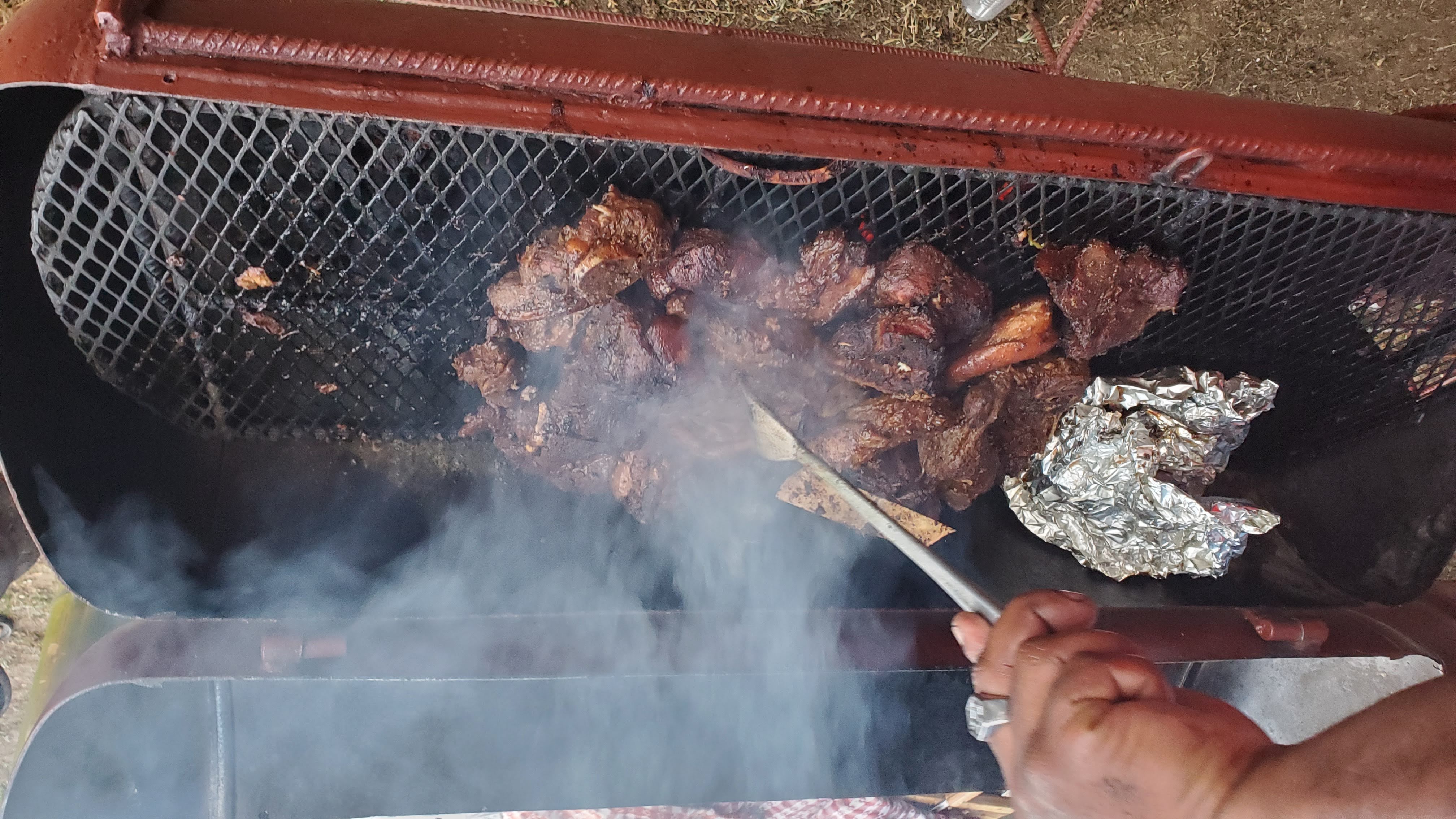 street_food_in_jamaica_jerk_pork_grill