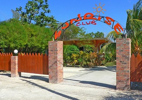 sunrise_club_sign_tripadvisor